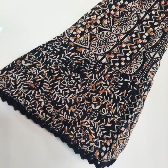 Angie Shirt Size Small Black Lace Cold Shoulder Top - Picture 9 of 10